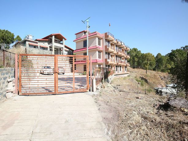 Imagen general del Hotel OYO 12734 Home Valley View Studio Kasauli. Foto 4