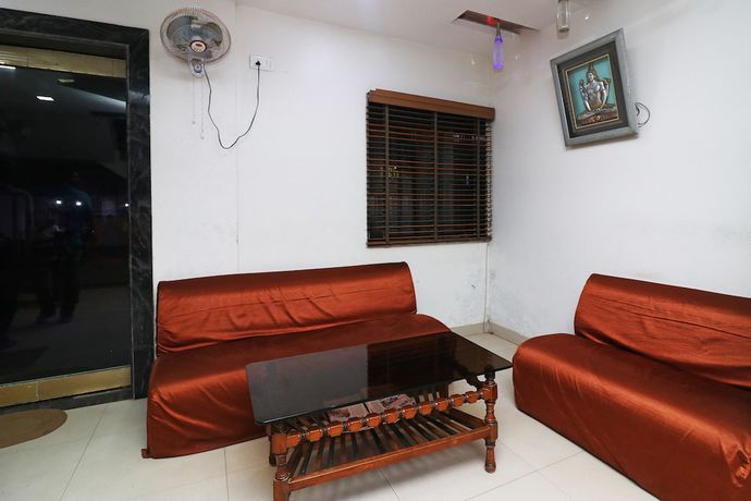 Imagen de los interiores del Hotel OYO 12769 Artland. Foto 20