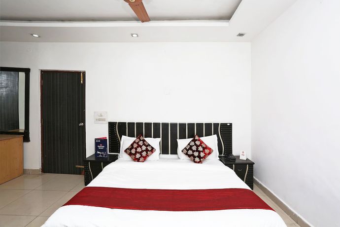 Imagen de la habitación del Hotel OYO 12805 SUNRISE HOUSE. Foto 10