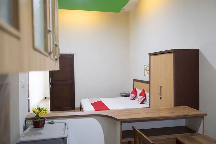 Imagen de la habitación del Hotel OYO 1283 Guest House Loemajan. Foto 14