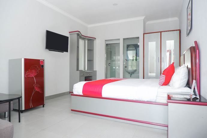 Imagen de la habitación del Hotel OYO 1284 Executive Residence. Foto 16
