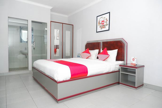 Imagen de la habitación del Hotel OYO 1284 Executive Residence. Foto 17