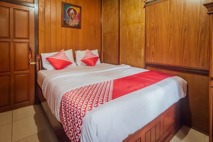 Imagen general del Hotel OYO 1300 Crecia Guest House. Foto 1