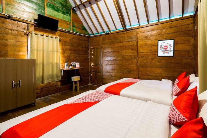 Imagen de la habitación del Hotel OYO 1304 Roemah Gladak Kebon Sidoluhur. Foto 2