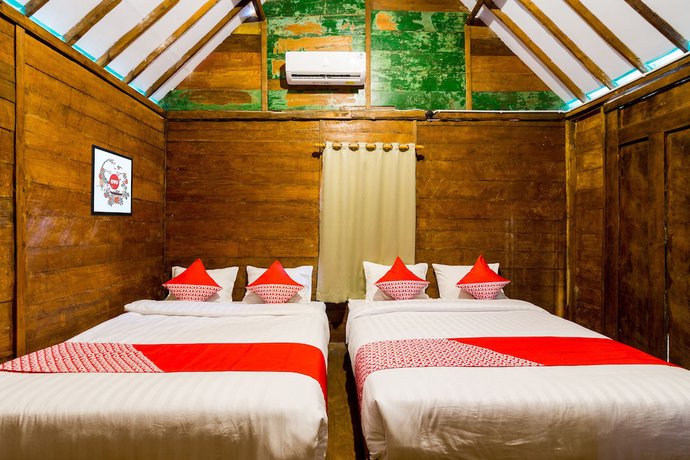 Imagen de la habitación del Hotel OYO 1304 Roemah Gladak Kebon Sidoluhur. Foto 14