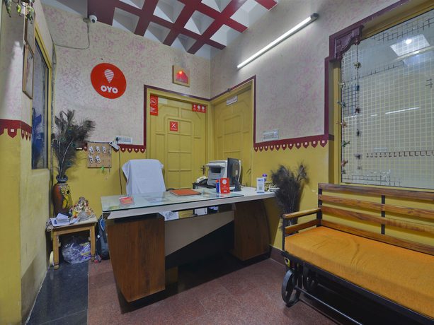 Imagen de los interiores del Hotel OYO 13096 Braj Haveli. Foto 18