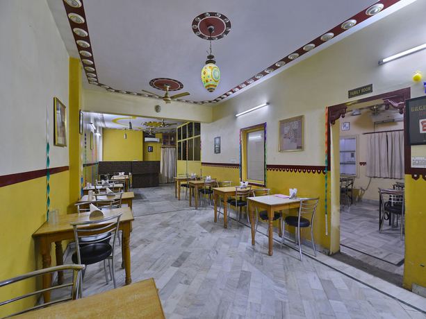 Imagen del bar/restaurante del Hotel OYO 13096 Braj Haveli. Foto 3