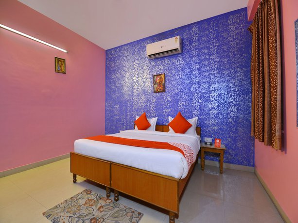 Imagen de la habitación del Hotel OYO 13096 Braj Haveli. Foto 11