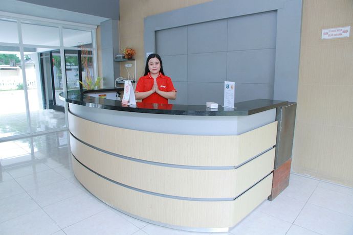 Imagen de los interiores del Hotel OYO 1325 Grand Wisata. Foto 19