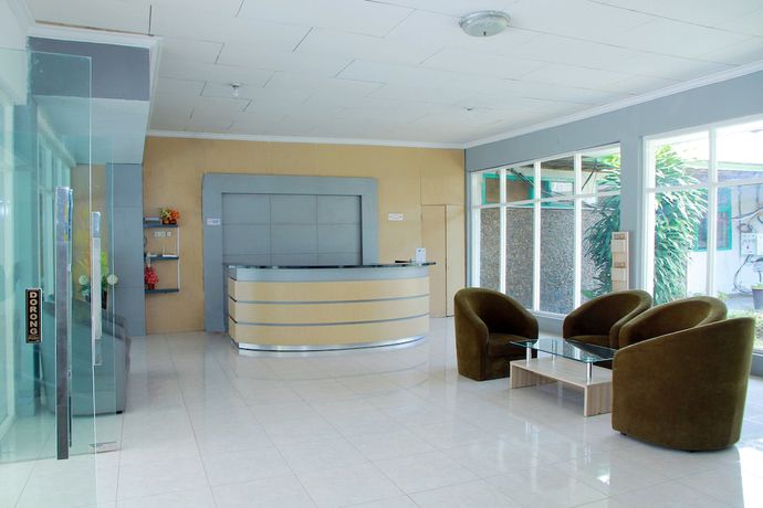 Imagen de los interiores del Hotel OYO 1325 Grand Wisata. Foto 20