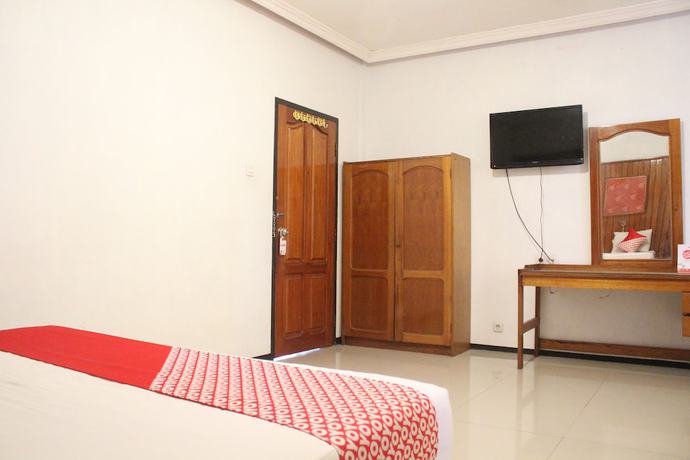 Imagen de la habitación del Hotel OYO 1333 Wisata. Foto 10