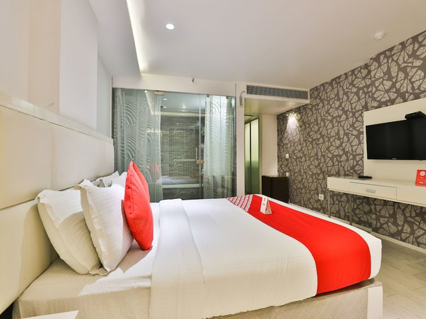 Imagen de la habitación del Hotel OYO 13479 Grand Nakshatra. Foto 4