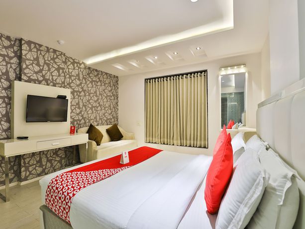 Imagen de la habitación del Hotel OYO 13479 Grand Nakshatra. Foto 5