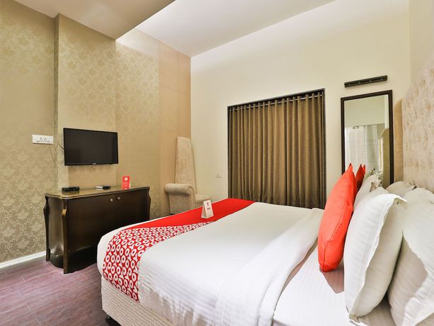 Imagen de la habitación del Hotel OYO 13479 Grand Nakshatra. Foto 10
