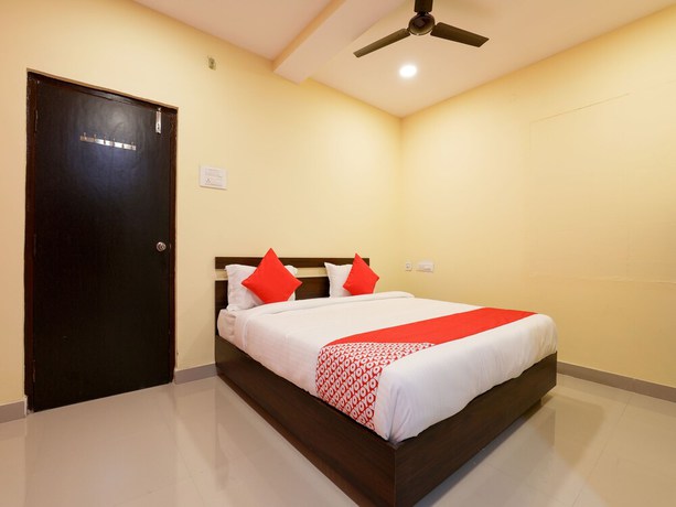 Imagen de la habitación del Hotel OYO 13569 Virat Residency. Foto 4