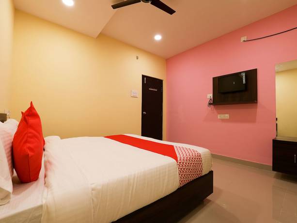 Imagen de la habitación del Hotel OYO 13569 Virat Residency. Foto 10