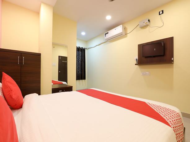 Imagen de la habitación del Hotel OYO 13569 Virat Residency. Foto 13