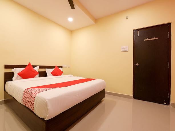 Imagen de la habitación del Hotel OYO 13569 Virat Residency. Foto 17