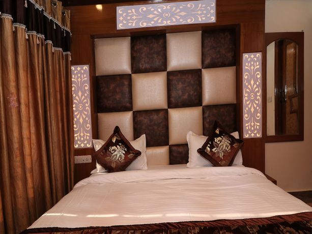 Imagen de la habitación del Hotel OYO 13654 Krishiv Residency. Foto 16