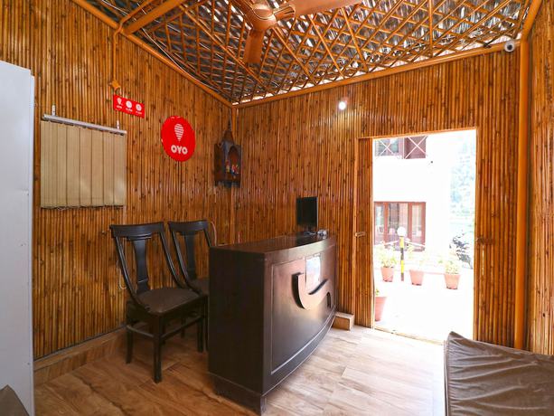 Imagen de los interiores del Hotel OYO 13756 Damyanty Residency and Resort. Foto 17