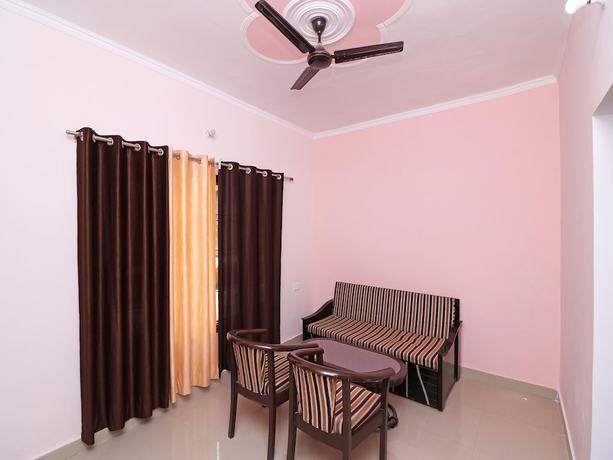 Imagen de los interiores del Hotel OYO 13756 Damyanty Residency and Resort. Foto 18