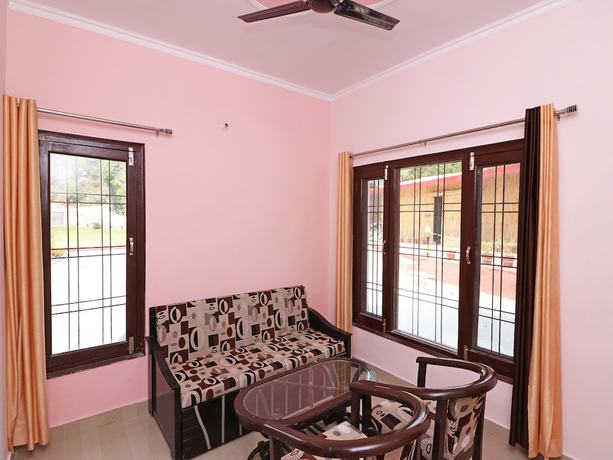 Imagen de los interiores del Hotel OYO 13756 Damyanty Residency and Resort. Foto 19