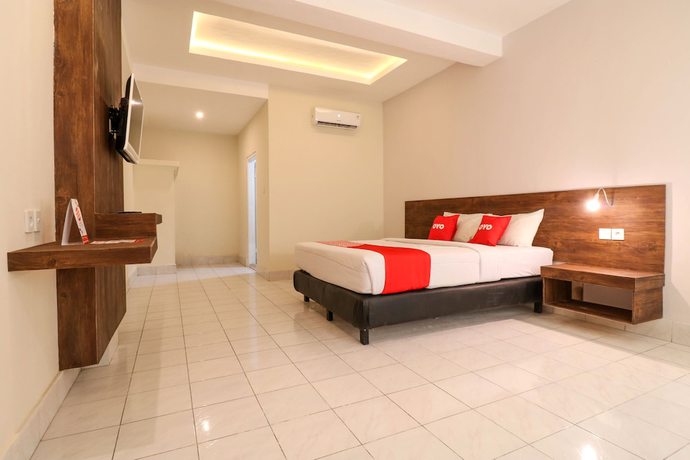 Imagen de la habitación del Hotel OYO 1384 Pulau Bali. Foto 3