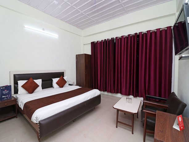 Imagen de la habitación del Hotel OYO 13908 India. Foto 5