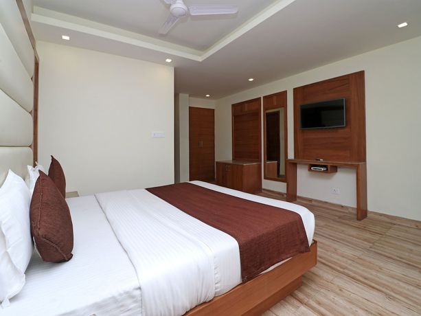 Imagen de la habitación del Hotel OYO 13908 India. Foto 6