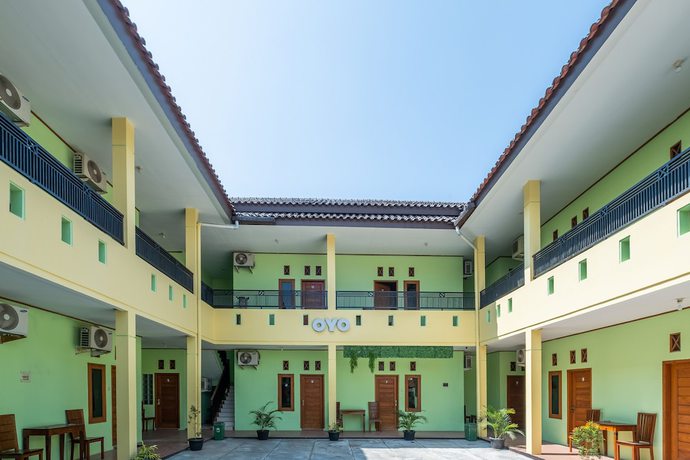 Imagen de los interiores del Hotel OYO 1399 Cemara Residence Syariah. Foto 19