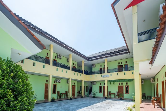 Imagen de los interiores del Hotel OYO 1399 Cemara Residence Syariah. Foto 20