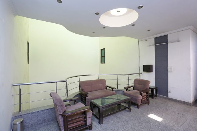 Imagen de los interiores del Hotel OYO 14015 Diamond Stays. Foto 16