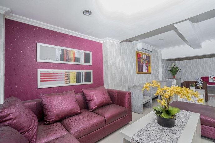 Imagen de los interiores del Hotel OYO 1411 Djakarta Syariah. Foto 15