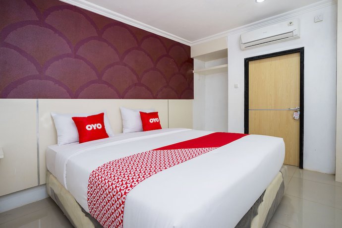 Imagen de la habitación del Hotel OYO 1411 Djakarta Syariah. Foto 9