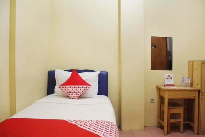 Imagen de la habitación del Hotel OYO 145 Wisma Syariah CMC. Foto 16