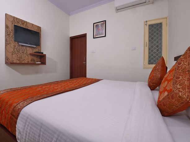 Imagen de la habitación del Hotel OYO 14571 Century Plaza. Foto 5