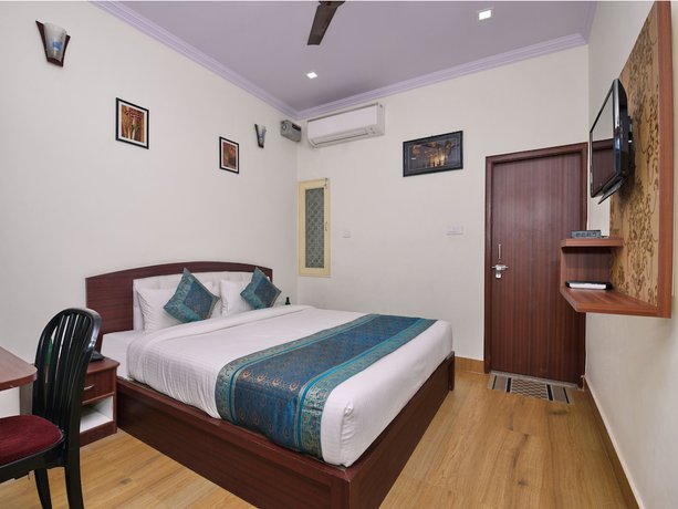 Imagen de la habitación del Hotel OYO 14571 Century Plaza. Foto 6