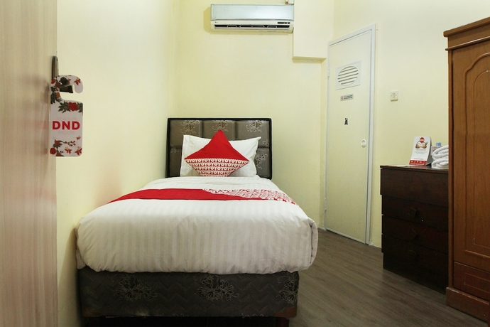 Imagen de la habitación del Hotel OYO 146 Menteng Residence. Foto 3