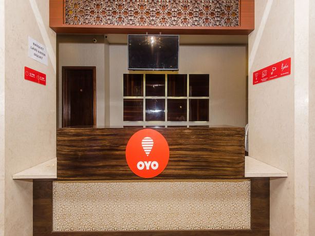 Imagen de los interiores del Hotel OYO 14699 Nakshatra Regency. Foto 18