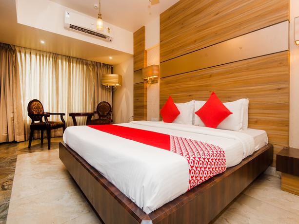 Imagen de la habitación del Hotel OYO 14699 Nakshatra Regency. Foto 12