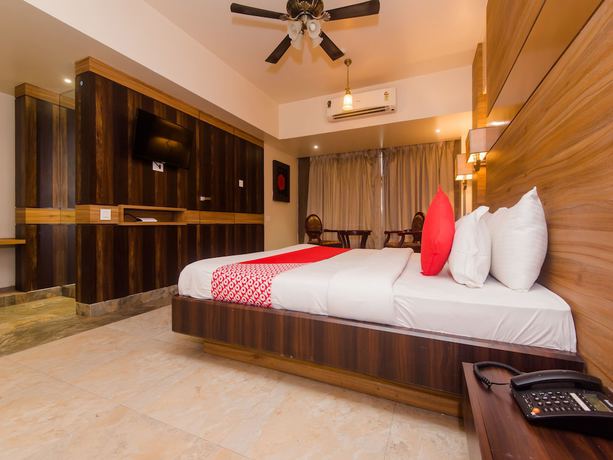 Imagen de la habitación del Hotel OYO 14699 Nakshatra Regency. Foto 17