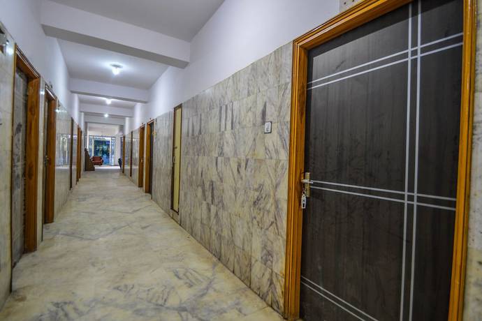 Imagen de los interiores del Hotel OYO 14814 Vinayak. Foto 18