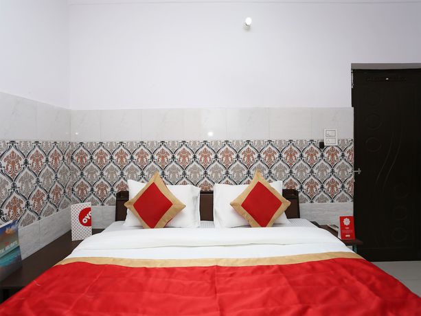 Imagen de la habitación del Hotel OYO 14920 NEELKANTH GUEST HOUSE. Foto 11