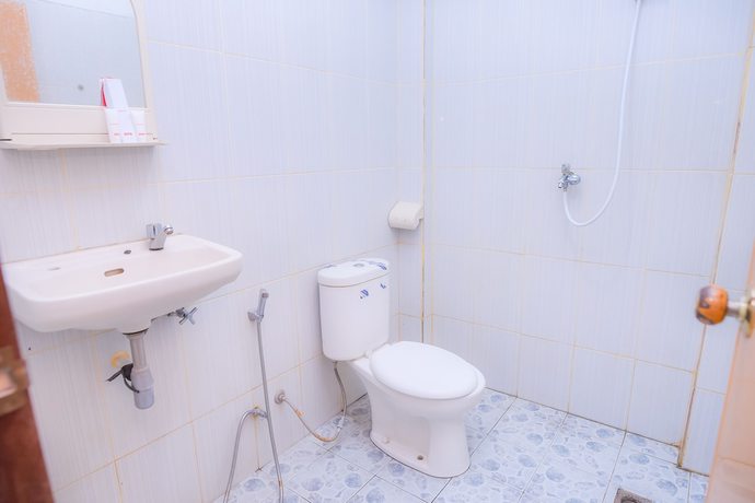 Imagen de la habitación del Hotel OYO 1498 Pak Har Bungalow. Foto 10