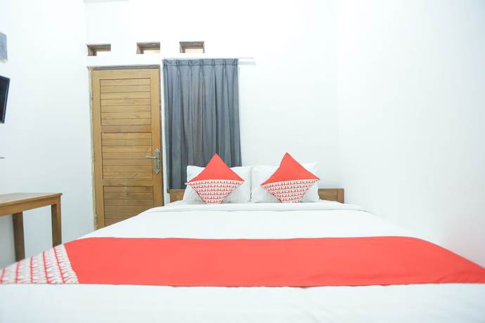 Imagen de la habitación del Hotel OYO 150 Harmoni Residence. Foto 5