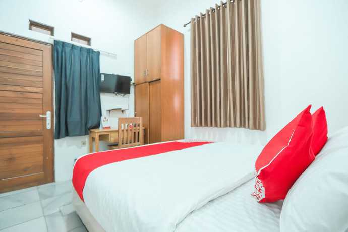 Imagen de la habitación del Hotel OYO 150 Harmoni Residence. Foto 15
