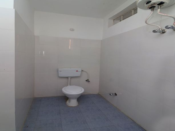 Imagen de la habitación del Hotel OYO 15022 Snow Point Inn. Foto 9