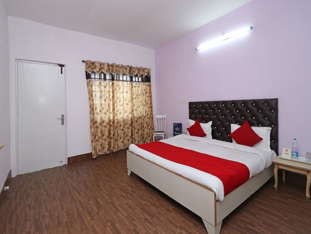 Imagen de la habitación del Hotel OYO 15022 Snow Point Inn. Foto 12