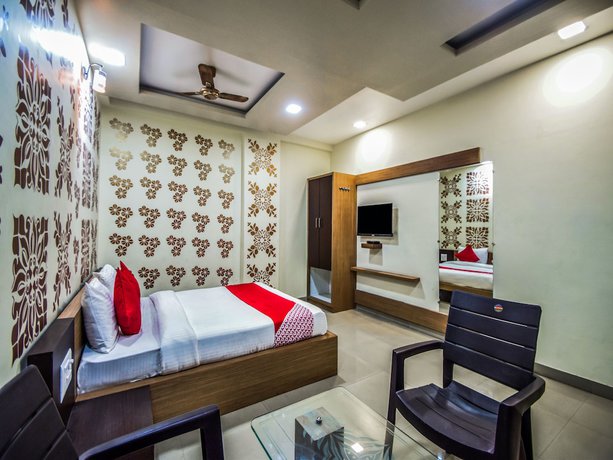 Imagen de la habitación del Hotel OYO 15180 Kavita Inn. Foto 4