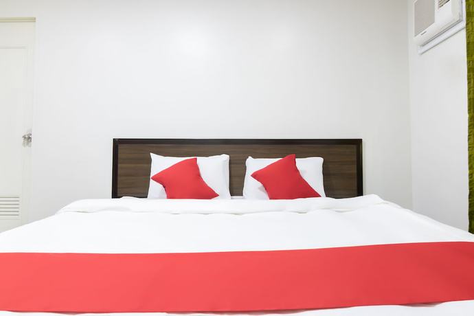 Imagen de la habitación del Hotel OYO 152 Sangco Condotel. Foto 5